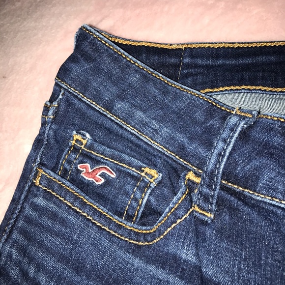 Hollister dark wash skinny jeans - Picture 4 of 6